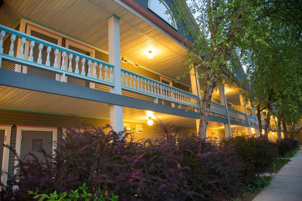The Shelby Inn Shelbyville Екстер'єр фото