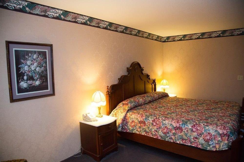 The Shelby Inn Shelbyville Екстер'єр фото